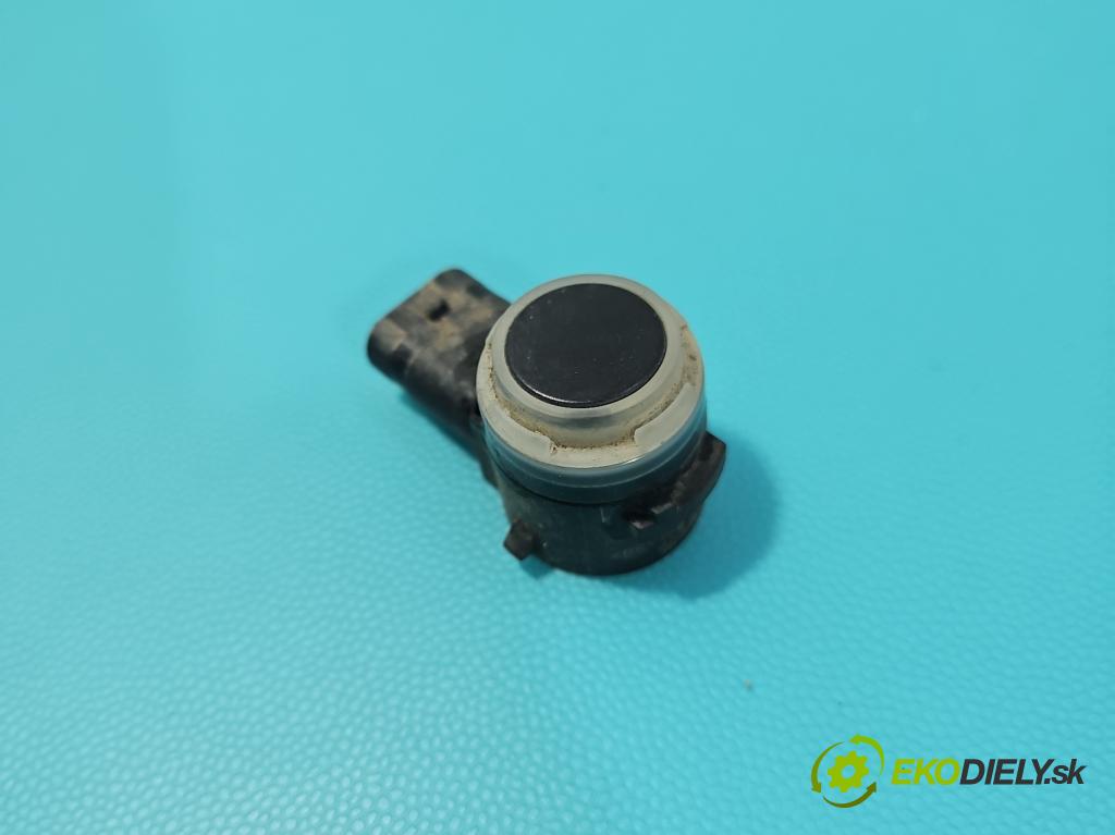 Dacia Duster III 24- 1.2 131 hp manual 96 kW 1199 cm3 5- snímač parkování 284388091R