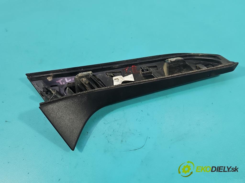 Dacia Duster III 24- 1.2 131 HP manual 96 kW 1199 cm3 5- kryt plast 960336762R