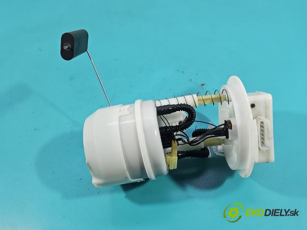 Dacia Duster III 24- 1.2 131 HP manual 96 kW 1199 cm3 5- čerpadlo palivo 172904707R