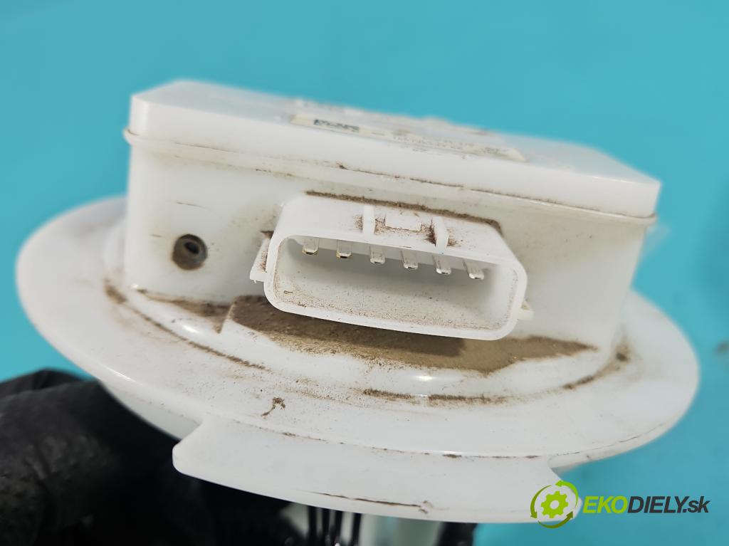 Dacia Duster III 24- 1.2 131 HP manual 96 kW 1199 cm3 5- čerpadlo palivo 172904707R