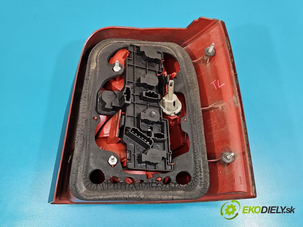 Vw Passat B5 1995-2005 1.9 tdi 131 HP manual 96 kW 1896 cm3 5- svetlo / reflektor zadné ľavé  (Kľučka dverí ostatné)