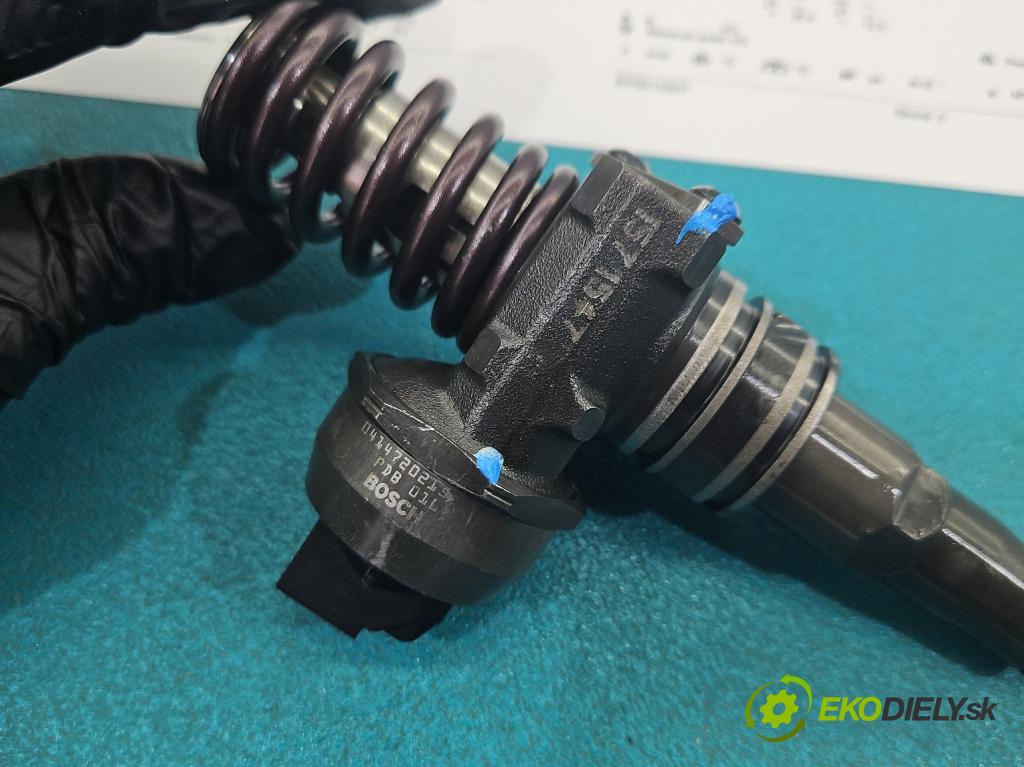 Skoda Roomster 1.4 TDi 69KM manual 51 kW 1422 cm3 5- vstrekovacie čerpadlo 0414720215 (Vstrekovač paliva)