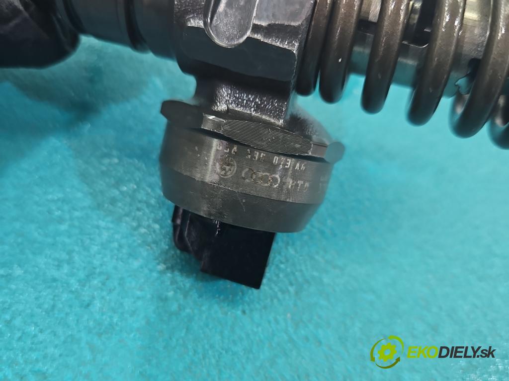 Skoda Roomster 1.4 TDi 69KM manual 51 kW 1422 cm3 5- vstrekovacie čerpadlo 0414720215 (Vstrekovač paliva)