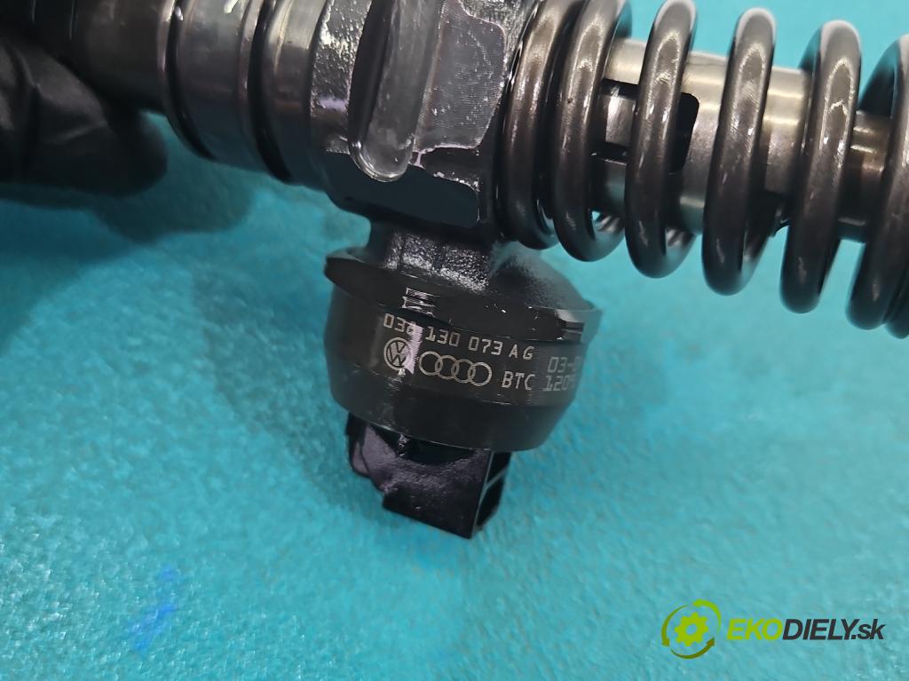 Audi A3 8P 2003-2012 1.9 tdi BKC 105 HP manual 77 kW 1896 cm3 3- vstrekovacie čerpadlo 0414720215 (Vstrekovač paliva)