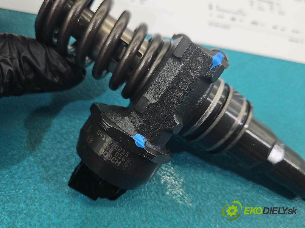 Vw Golf IV 1997-2003 1.9 tdi 101 HP manual 74 kW 1896 cm3 5- vstrekovacie čerpadlo 0414720215 (Vstrekovač paliva)