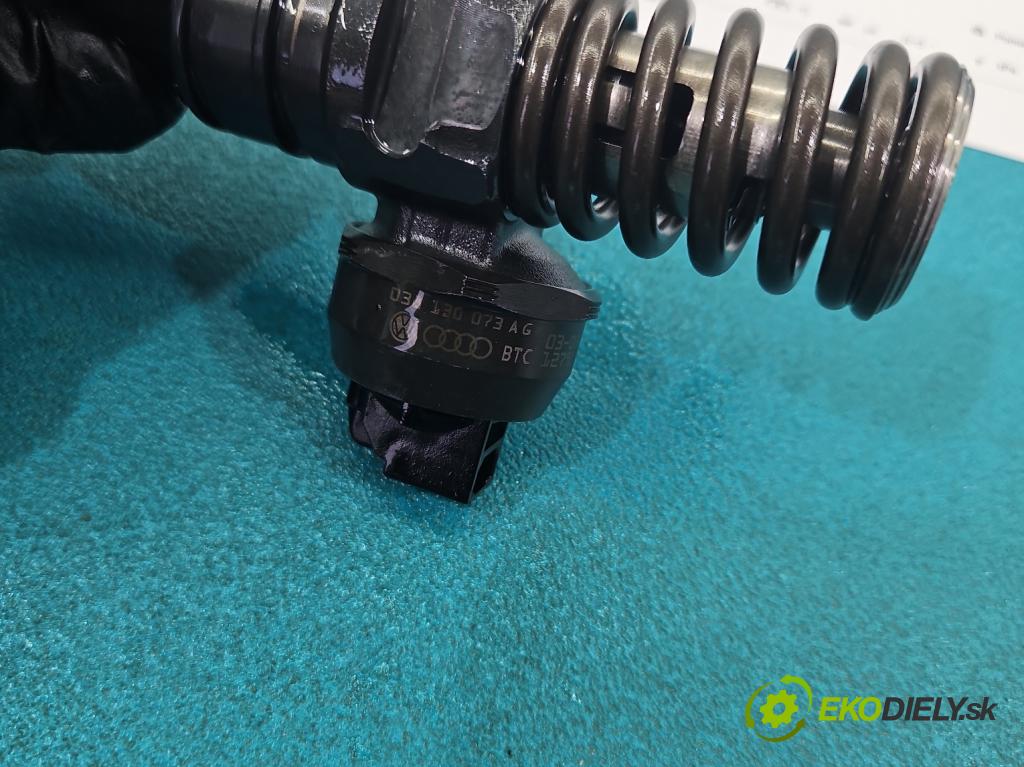 Vw Golf IV 1997-2003 1.9 tdi 101 HP manual 74 kW 1896 cm3 5- vstrekovacie čerpadlo 0414720215 (Vstrekovač paliva)