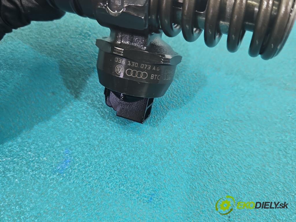 Vw Golf IV 1997-2003 1.9 tdi 101 HP manual 74 kW 1896 cm3 5- vstrekovacie čerpadlo 0414720215 (Vstrekovač paliva)