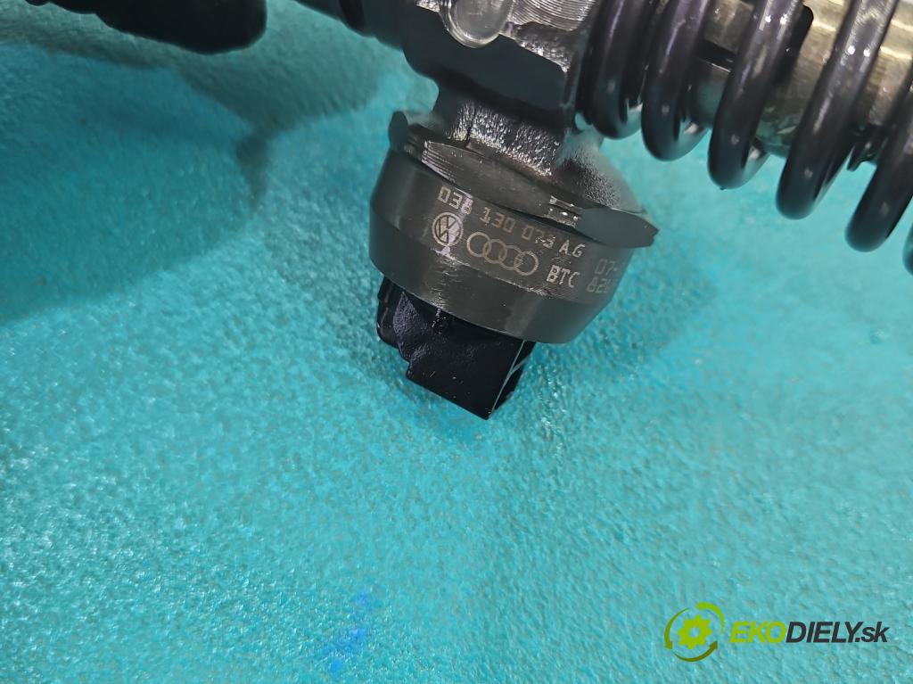 Skoda Octavia II 2004-2013 1.9 tdi 105 HP manual 77 kW 1896 cm3 5- vstrekovacie čerpadlo 0414720215 (Vstrekovač paliva)