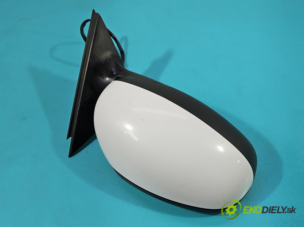 Skoda Fabia II 2007-2014 1.6 tdi CAYA 105 HP manual 77 kW 1598 cm3 5- zrkadlo pravé  (Kľučka dverí ostatné)
