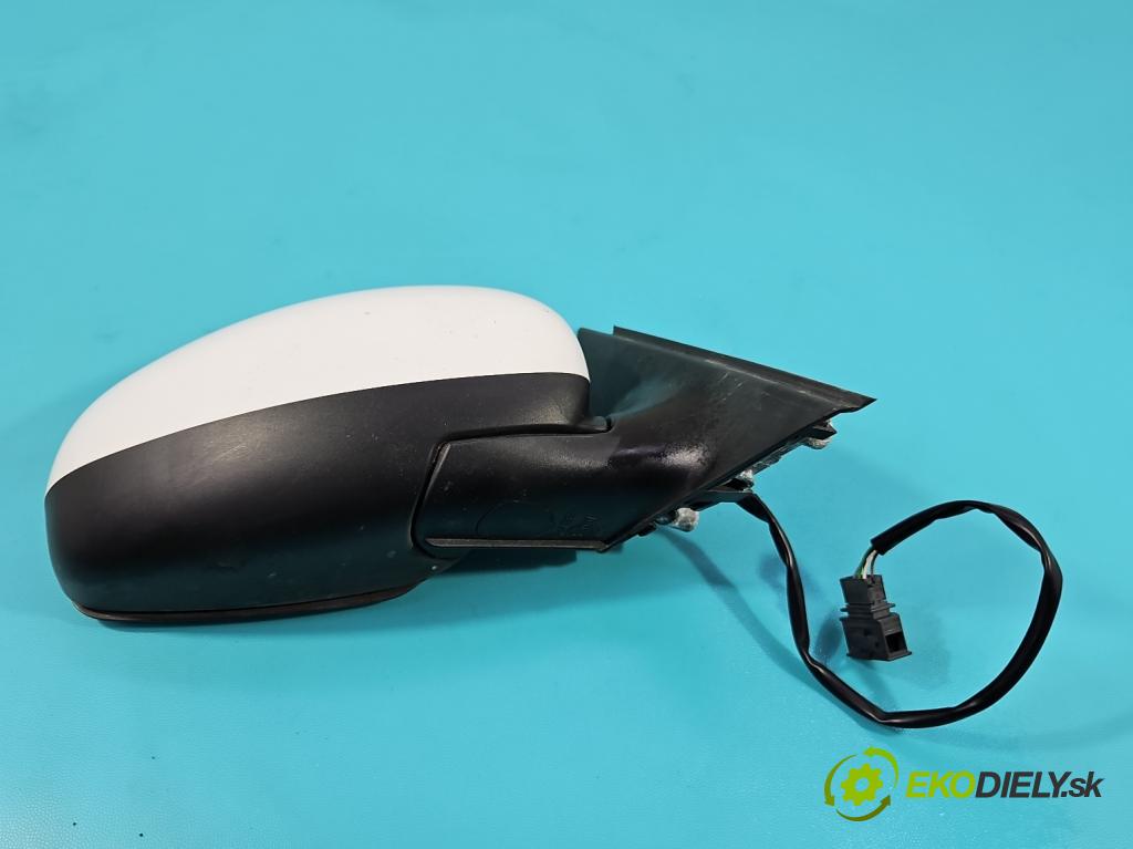 Skoda Fabia II 2007-2014 1.6 tdi CAYA 105 HP manual 77 kW 1598 cm3 5- zrkadlo pravé  (Kľučka dverí ostatné)