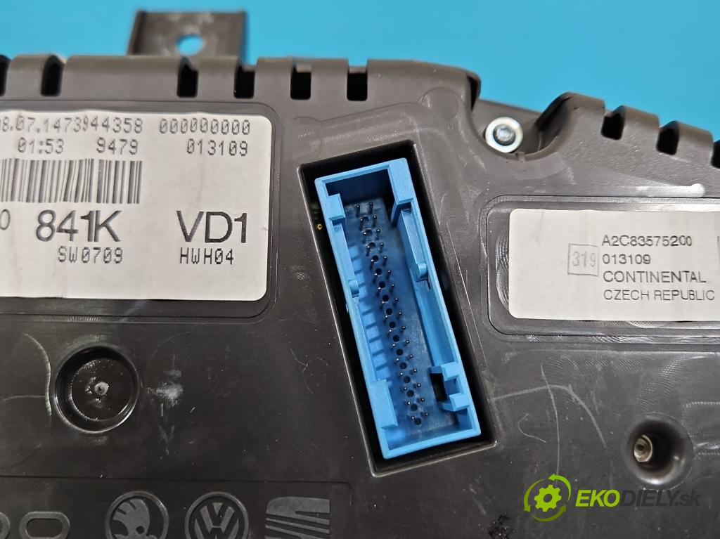 Skoda Fabia II 2007-2014 1.6 tdi CAYA 105 HP manual 77 kW 1598 cm3 5- prístrojovka/ budíky 5J0920841K (Prístrojová doska)