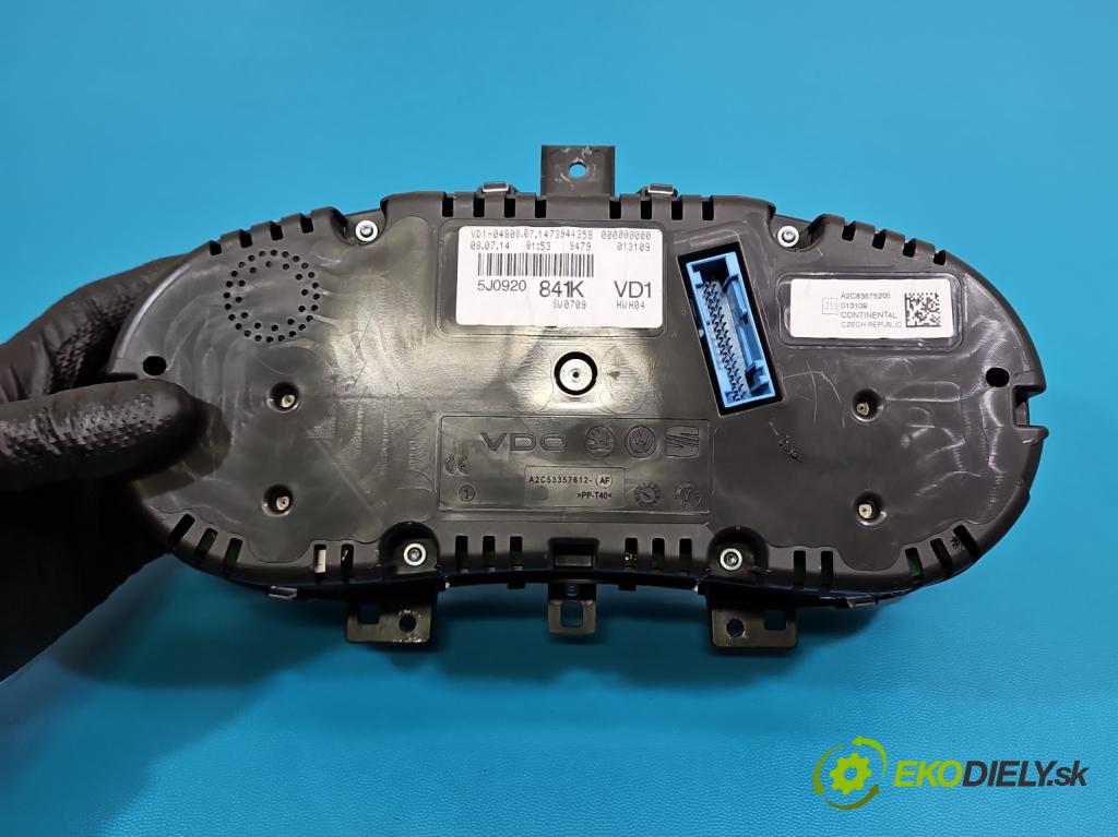 Skoda Fabia II 2007-2014 1.6 tdi CAYA 105 HP manual 77 kW 1598 cm3 5- prístrojovka/ budíky 5J0920841K (Prístrojová doska)
