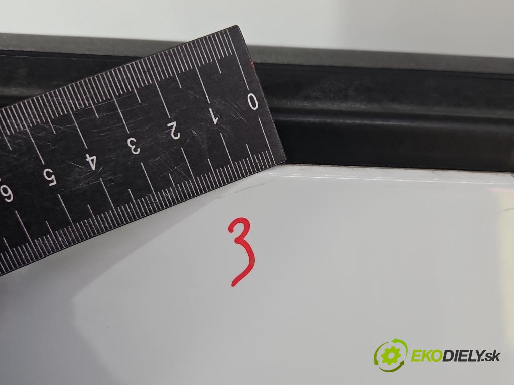 Skoda Fabia II 2007-2014 1.6 tdi CAYA 105 hp manual 77 kW 1598 cm3 5- dveře přední pravé  (Klika dveří ostatní)