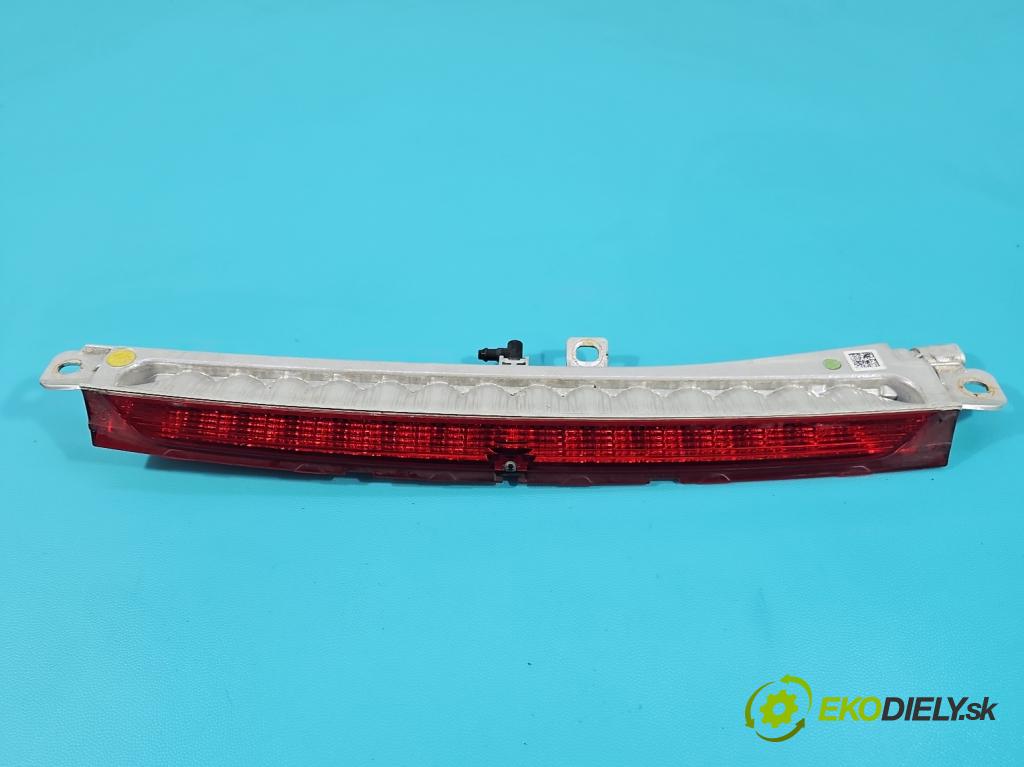 Bmw 3 F30 2011-2018 2.0d N47D20 184hp automatic 135 kW 1995 cm3 5- světlo: stop: