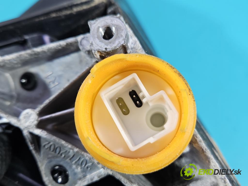 Bmw 3 F30 2011-2018 2.0d N47D20 184hp automatic 135 kW 1995 cm3 5- zrkadlo pravé  (Kľučka dverí ostatné)