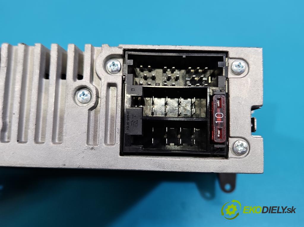 Mercedes Sprinter II 906 2006-  2.2 cdi 109 HP manual 80 kW 2148 cm3 5- Radio originál A90682000079