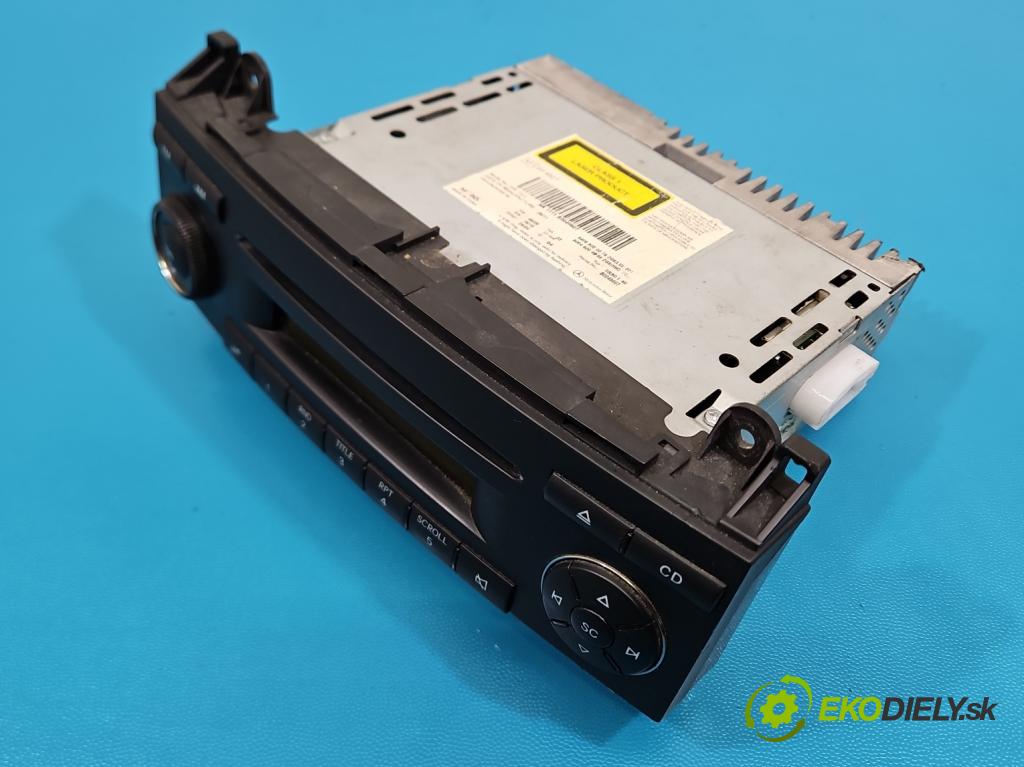 Mercedes Sprinter II 906 2006-  2.2 cdi 109 HP manual 80 kW 2148 cm3 5- Radio originál A90682000079