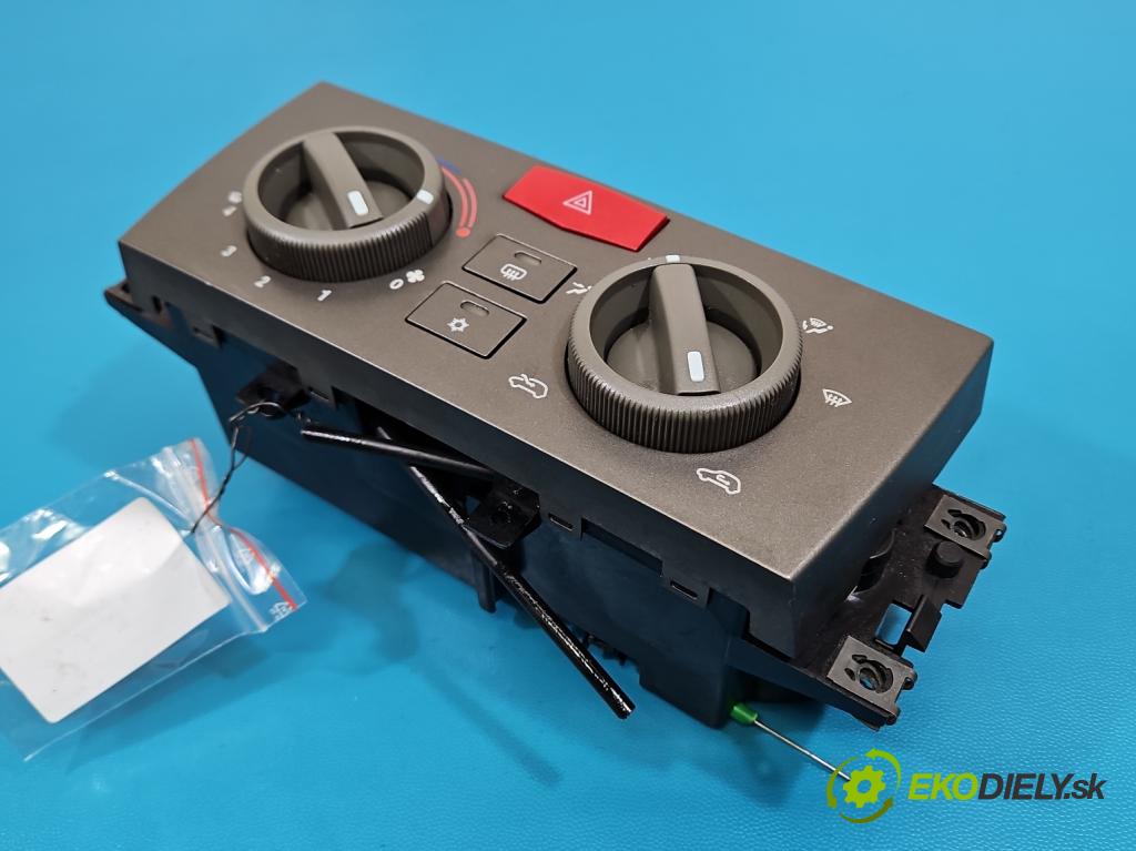 Lancia Ypsilon II 2003-2011 1.2 16V 80 hp manual 59 kW 1242 cm3 3- palubní deska panel topení 