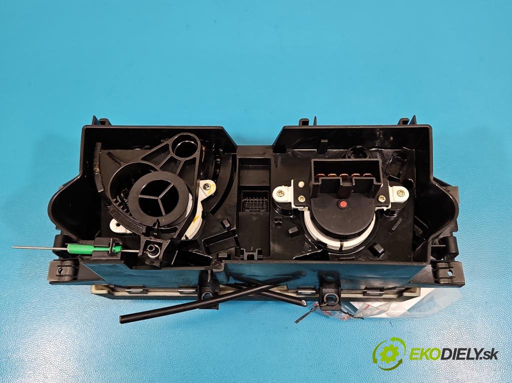 Lancia Ypsilon II 2003-2011 1.2 16V 80 HP manual 59 kW 1242 cm3 3- panel kúrenia