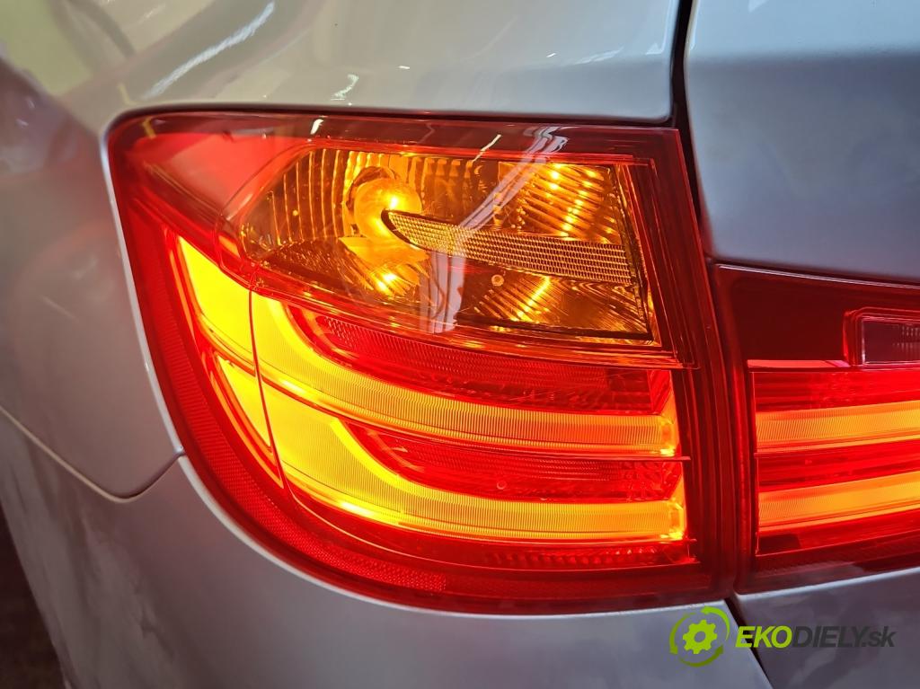 Bmw 3 F30 2011-2018 2.0d N47D20 184hp automatic 135 kW 1995 cm3 5- svetlo / reflektor zadné ľavé  (Kľučka dverí ostatné)