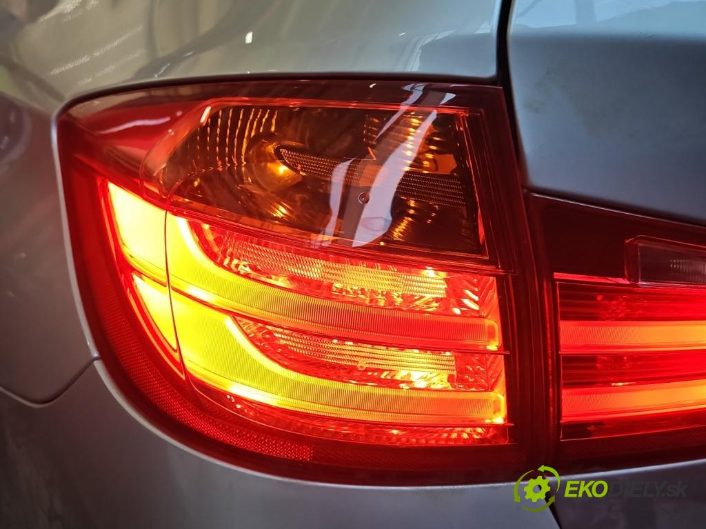 Bmw 3 F30 2011-2018 2.0d N47D20 184hp automatic 135 kW 1995 cm3 5- svetlo / reflektor zadné ľavé  (Kľučka dverí ostatné)