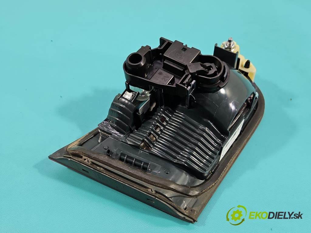 Bmw 3 F30 2011-2018 2.0d N47D20 184hp automatic 135 kW 1995 cm3 5- svetlo / reflektor zadné pravé 7371112 (Kľučka dverí ostatné)