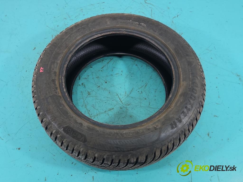 Skoda Fabia II 2007-2014 1.6 tdi CAYA 105 hp manual 77 kW 1598 cm3 5- pneumatiky: celoročné 4 ks komplet 