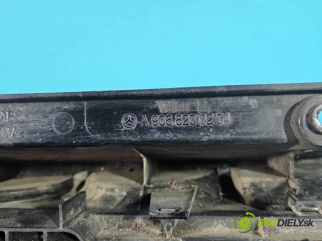 Mercedes Sprinter II 906 2006-  2.2 cdi 109 HP manual 80 kW 2148 cm3 5- svetlo / reflektor zadné pravé A9068200264 (Kľučka dverí ostatné)