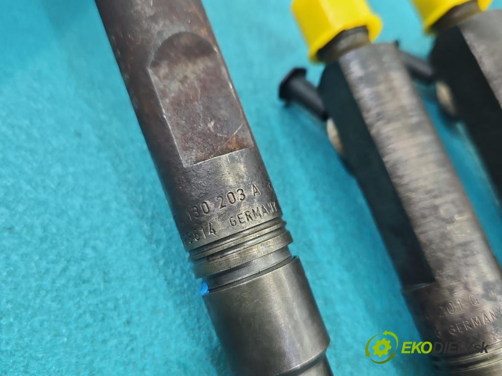 Volvo S80 I 1998-2006 2.5 TDI 140 HP manual 103 kW 2461 cm3 4- vstrek 0432193614 (Vstrekovač paliva)