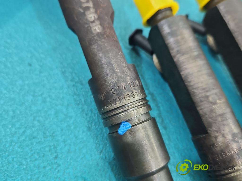 Volvo S80 I 1998-2006 2.5 TDI 140 HP manual 103 kW 2461 cm3 4- vstrek 0432193614 (Vstrekovač paliva)