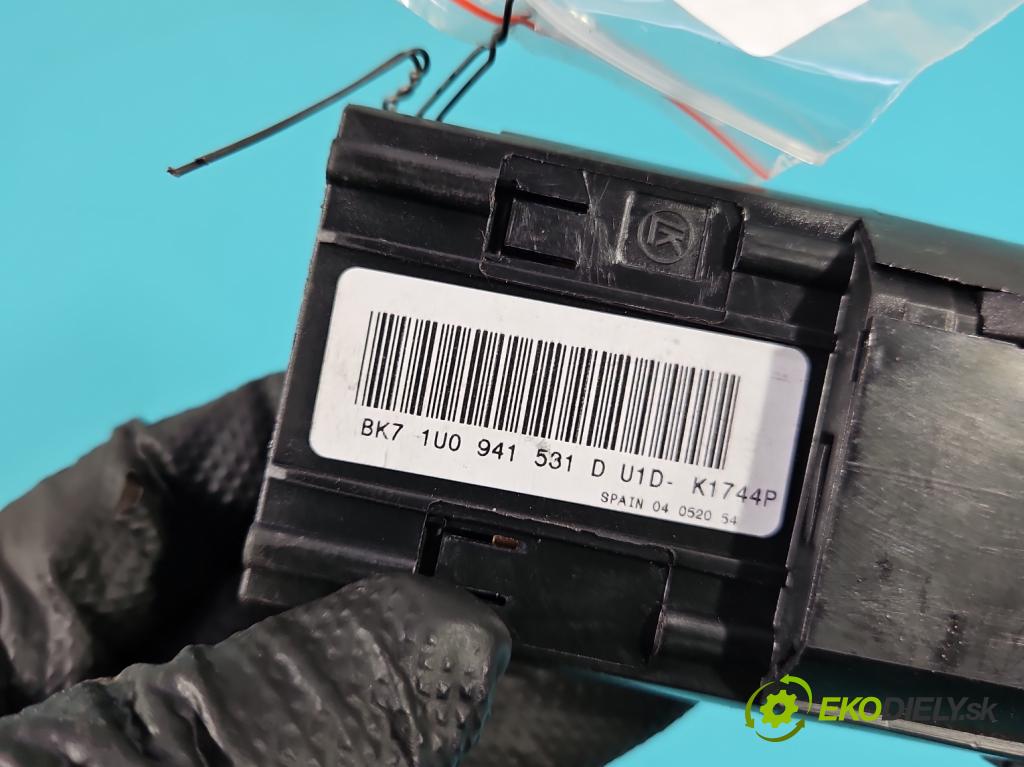 Skoda Fabia II 2007-2014 1.6 tdi CAYA 105 HP manual 77 kW 1598 cm3 5- prepínač světla: na doska: 1U0941531D