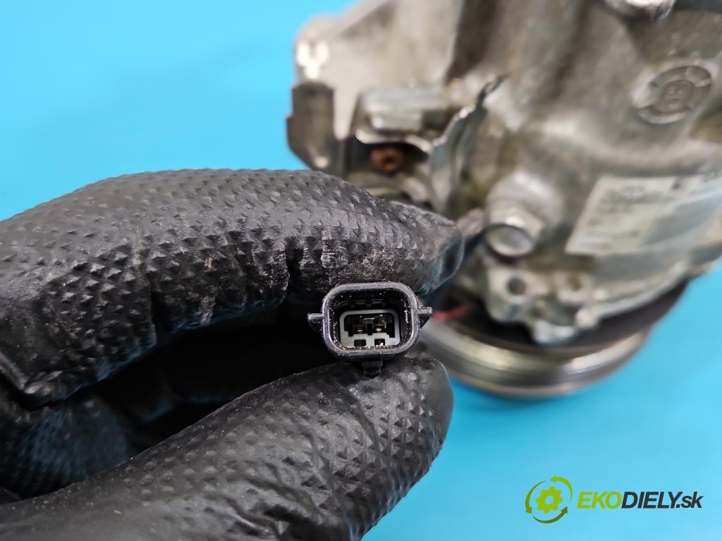 Renault Clio V 2019- 1.0 91 KM automatic 67 kW 999 cm3 5- Kompresor: klimatizácie 926008955R (Kompresor klimatizácie)