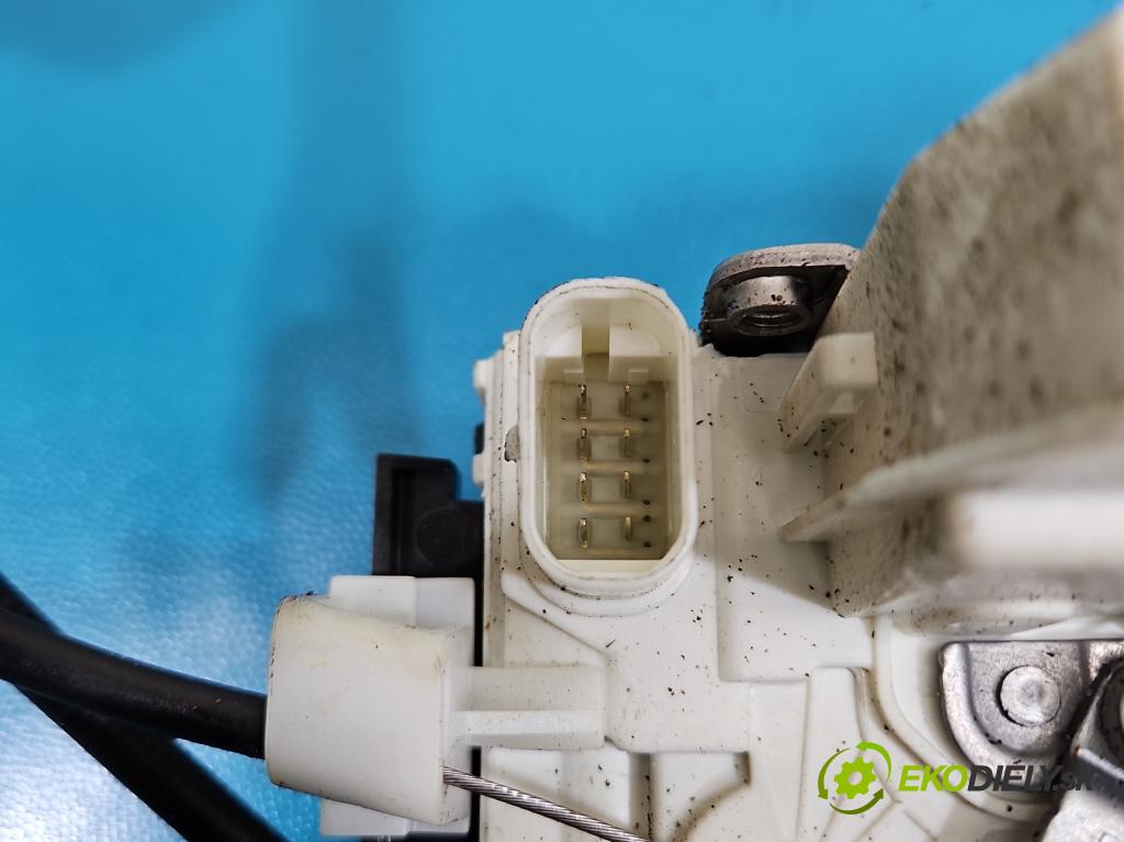 Mercedes Sprinter II 906 2006-  2.1 cdi 109 HP manual 80 kW 2148 cm3 5- zámok zadné pravý A9067304335