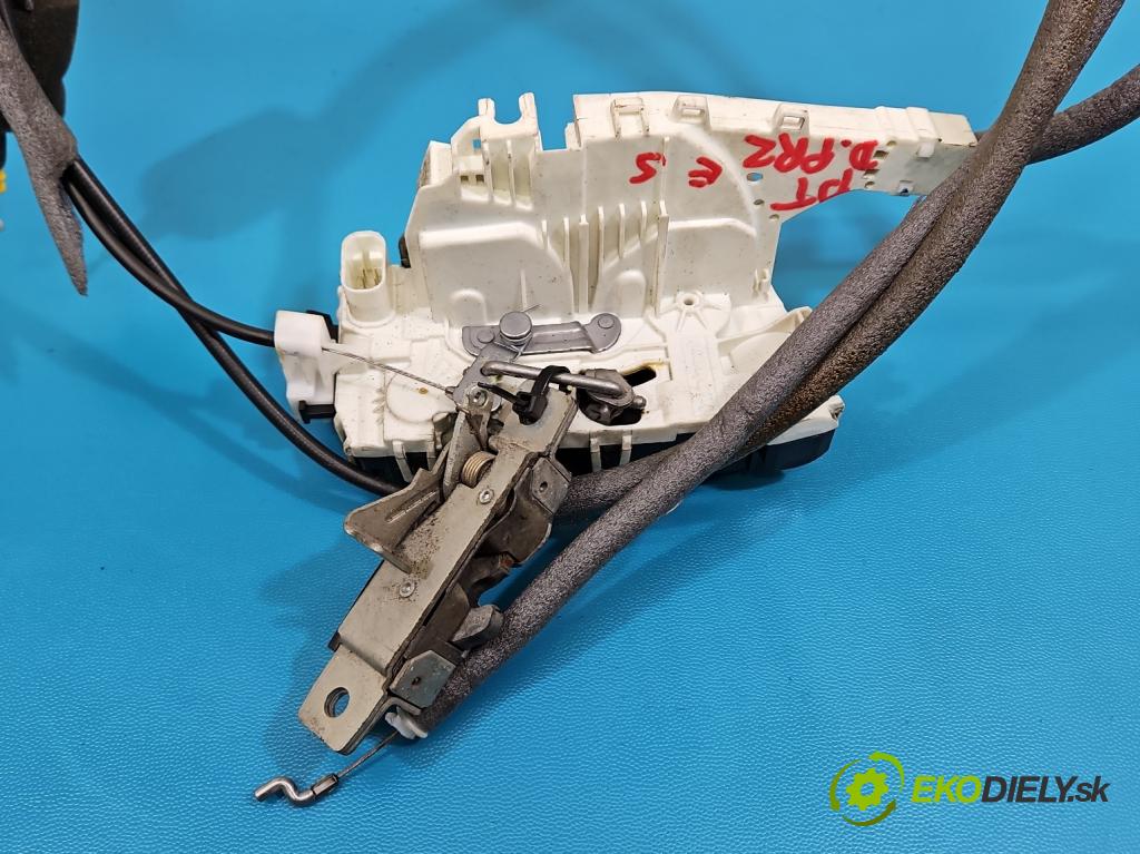 Mercedes Sprinter II 906 2006-  2.1 cdi 109 HP manual 80 kW 2148 cm3 5- zámok zadné pravý A9067304335