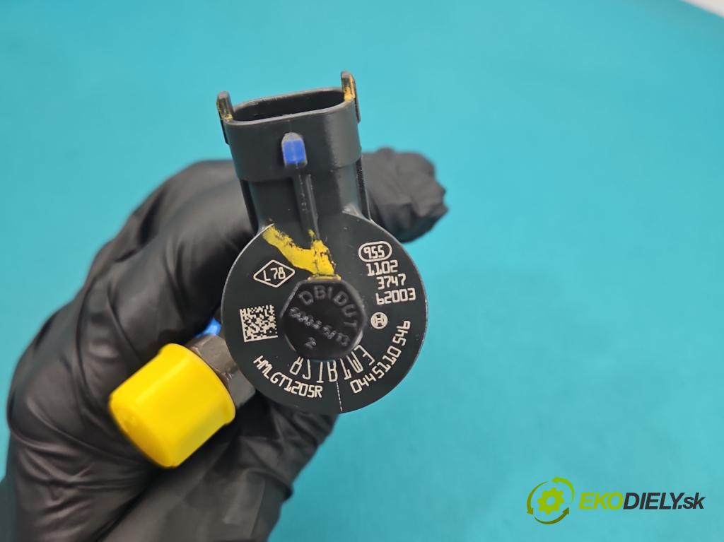 Nissan X-trail III T32 2013-2021 1.6 dci 131 HP automatic 96 kW 1598 cm3 5- vstrek 0445110546 (Vstrekovač paliva)