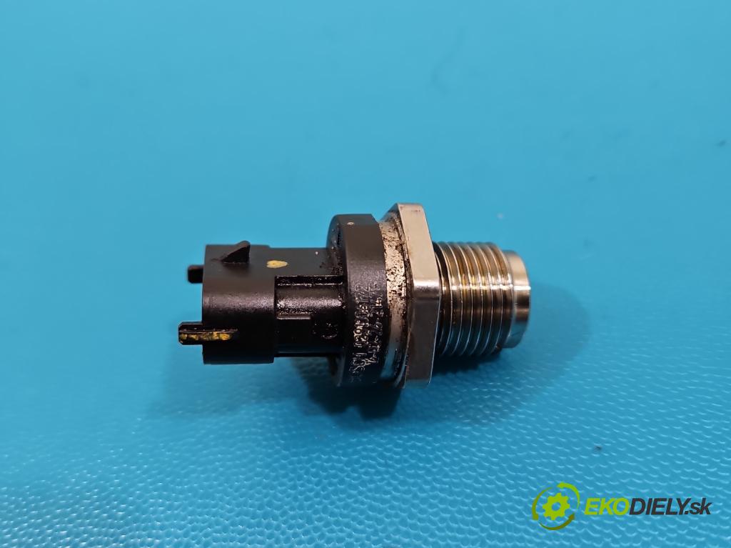 Nissan X-trail III T32 2013-2021 1.6 dci 131 HP automatic 96 kW 1598 cm3 5- snímač tlak: palivo 8200897892 (Snímač)