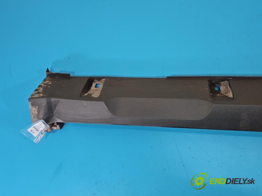 Dacia Duster III 24- 1.2 131 HP manual 96 kW 1199 cm3 5- lišta práh: pravé 764184504R (Lišta prahová)