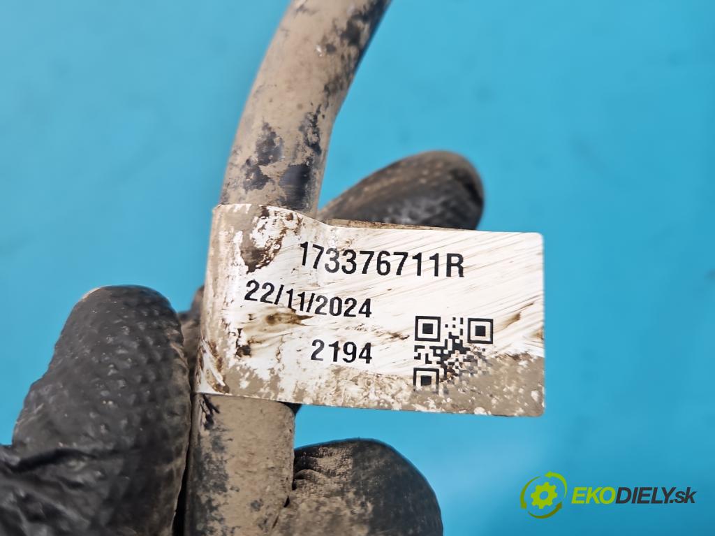 Dacia Duster III 24- 1.2 131 HP manual 96 kW 1199 cm3 5- rúrka palivovy 173376711R