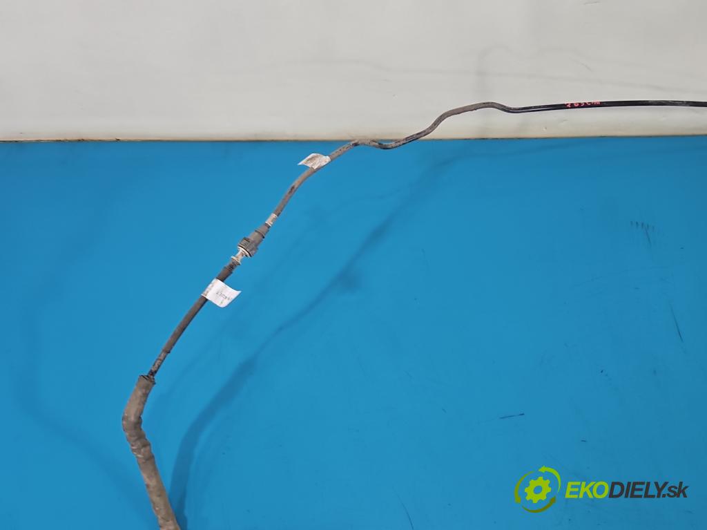 Dacia Duster III 24- 1.2 131 HP manual 96 kW 1199 cm3 5- rúrka palivovy 164463087R