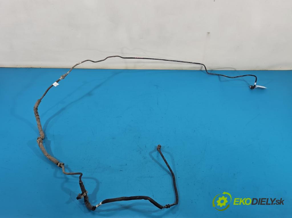 Dacia Duster III 24- 1.2 131 hp manual 96 kW 1199 cm3 5- trubka palivový 164463087R