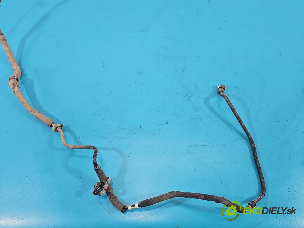 Dacia Duster III 24- 1.2 131 HP manual 96 kW 1199 cm3 5- rúrka palivovy 164463087R