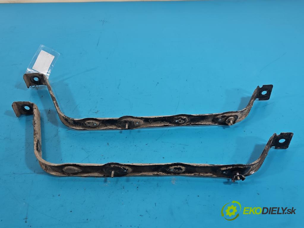 Dacia Duster III 24- 1.2 131 HP manual 96 kW 1199 cm3 5- Upevnenie: 174066057R