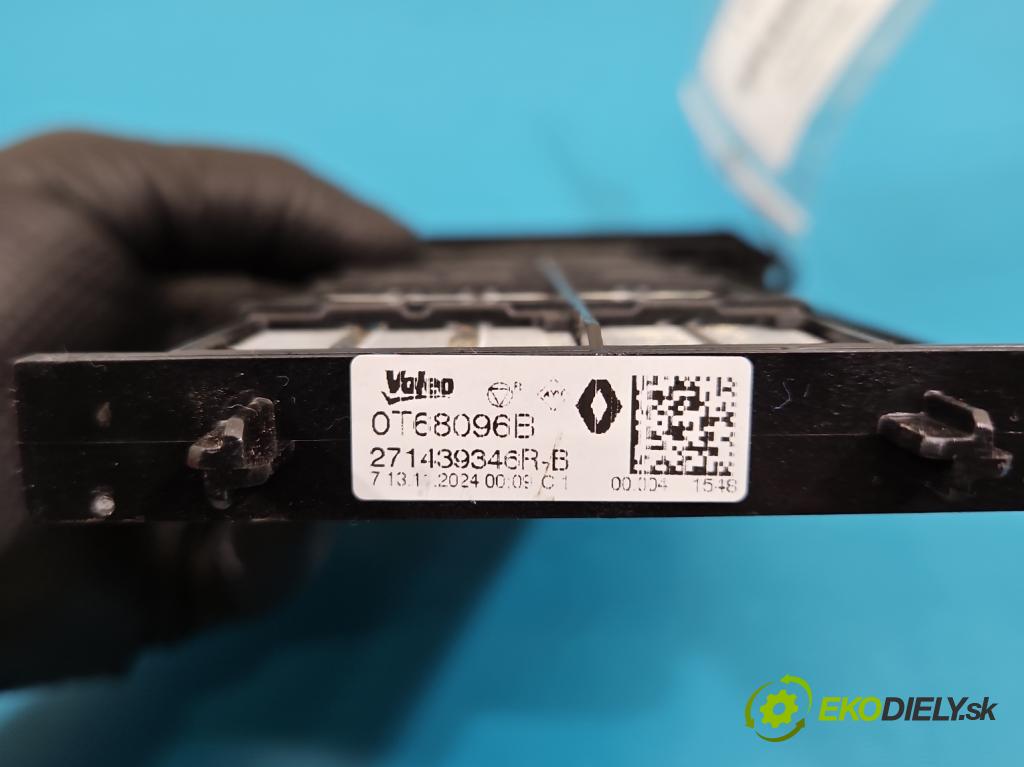 Dacia Duster III 24- 1.2 131 HP manual 96 kW 1199 cm3 5- radiator 271439346RB (Radiátor kúrenia)