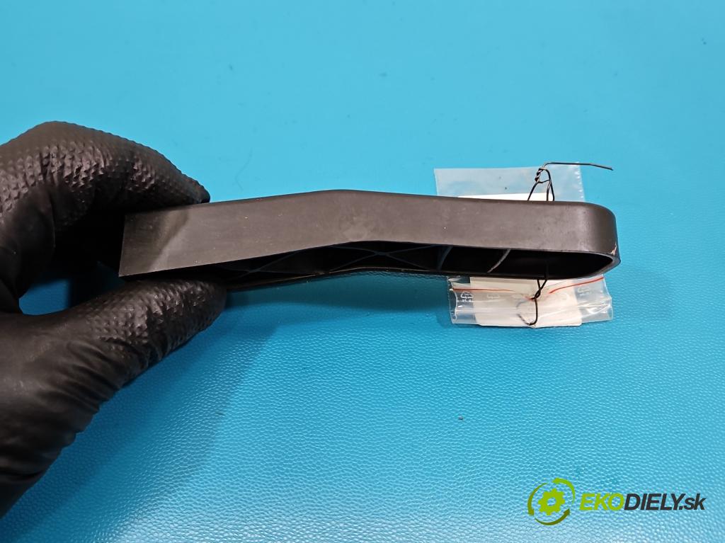 Dacia Duster III 24- 1.2 131 hp manual 96 kW 1199 cm3 5- Upevnění: 850424422R