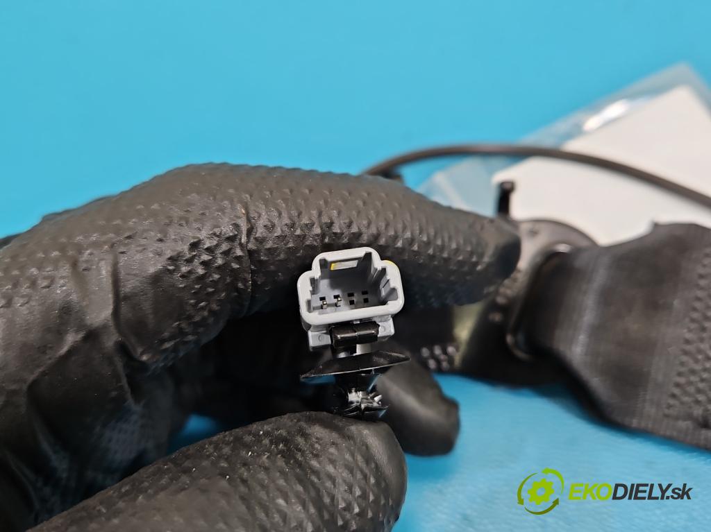 Dacia Duster III 24- 1.2 131 HP manual 96 kW 1199 cm3 5- pas bezpečnosť: zadné pravý 888423862R