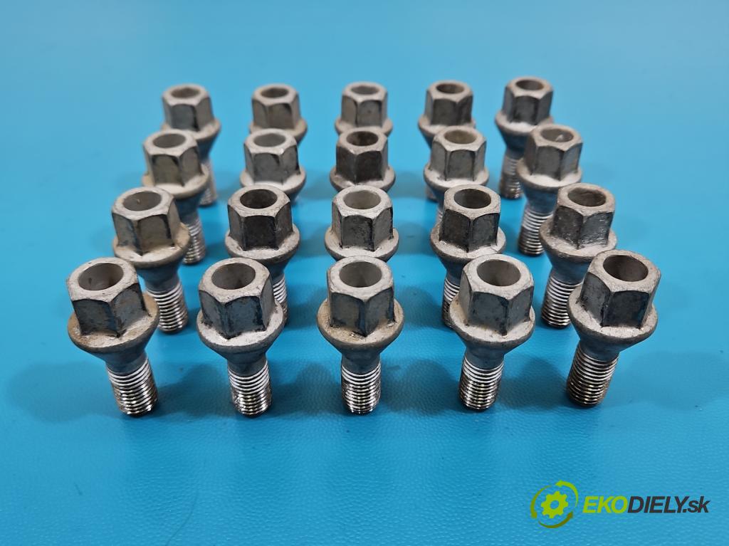 Dacia Duster III 24- 1.2 131 HP manual 96 kW 1199 cm3 5- skrutka pneumatík