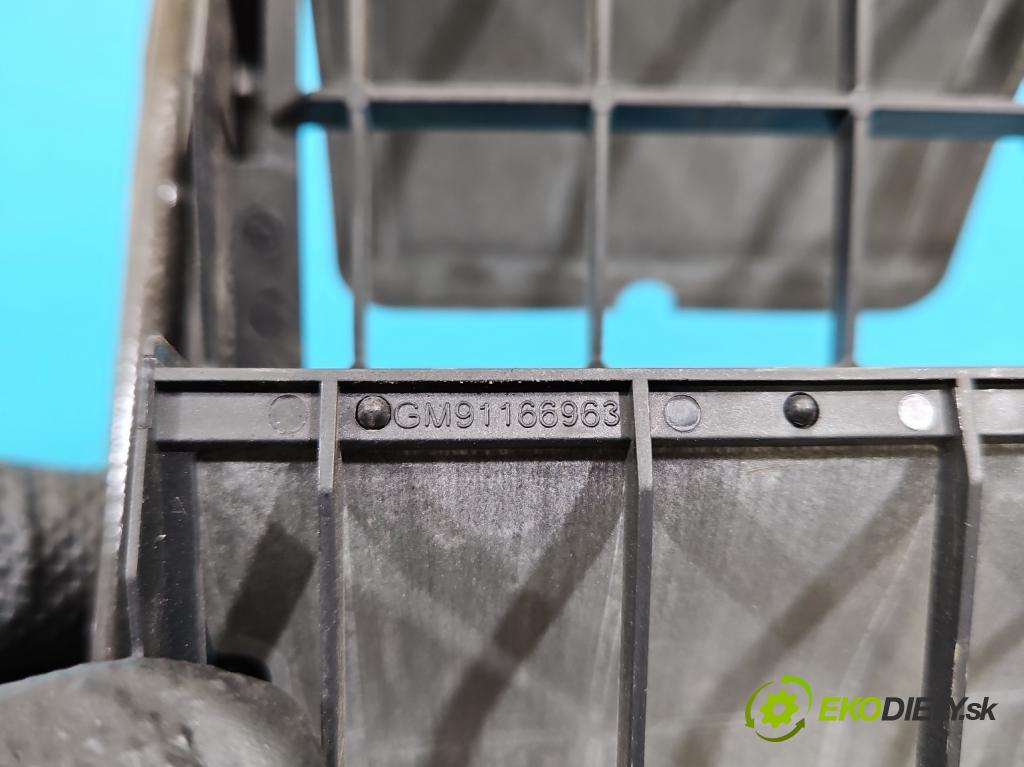 Dacia Duster III 24- 1.2 131 HP manual 96 kW 1199 cm3 5- Vstup: vzduchu 91166963