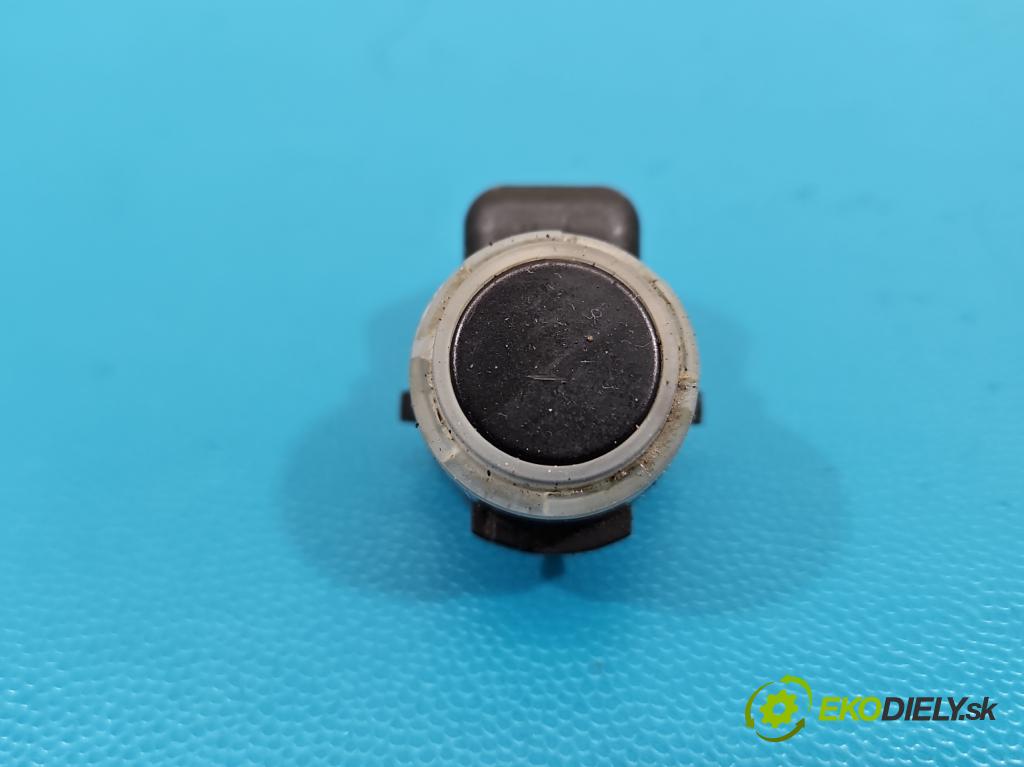 Dacia Duster III 24- 1.2 131 HP manual 96 kW 1199 cm3 5- snímač parkovaní: 284387575R