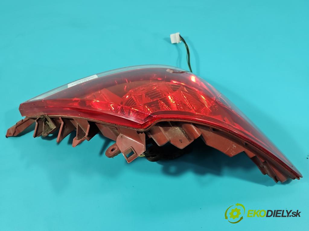 Honda Legend IV 2004-2012 3.5 V6 295HP automatic 217 kW 3471 cm3 4- svetlo / reflektor zadné ľavé  (Kľučka dverí ostatné)