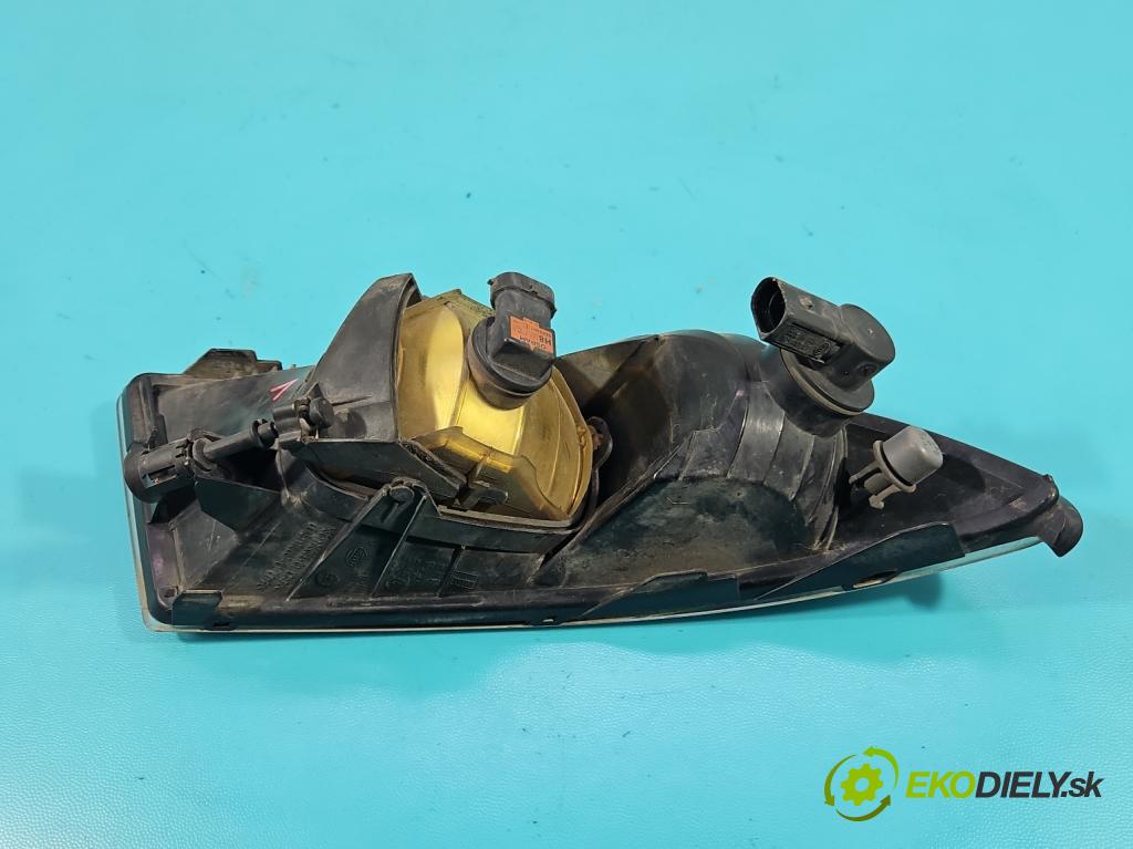 Skoda Fabia II 2007-2014 1.6 tdi CAYA 105 HP manual 77 kW 1598 cm3 5- Halogen ľavý 5J0941699B (Kľučka dverí ostatné)